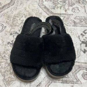 Koolaburra by UGG Women's Fuzz'N II Slipper